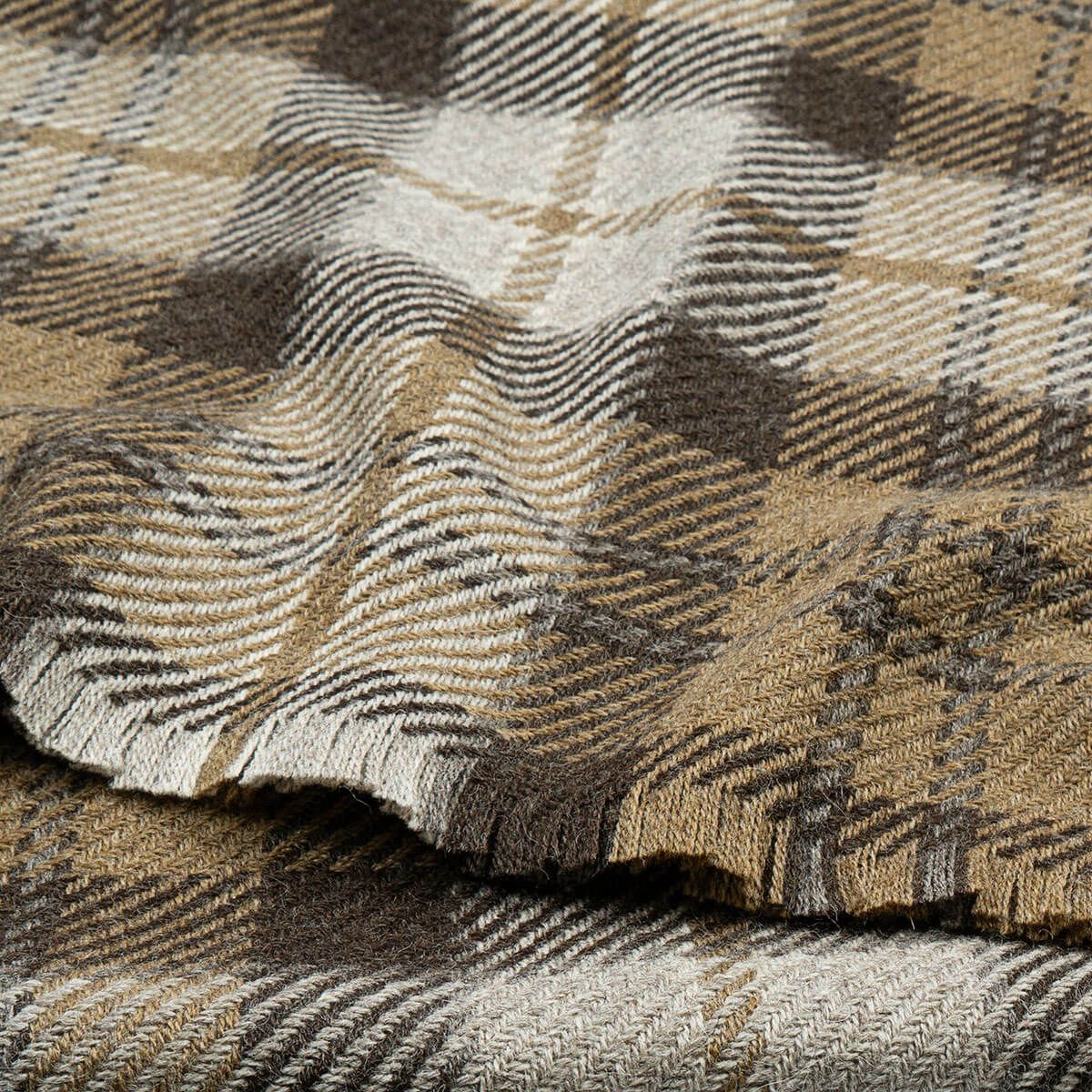 Barlow & Potts Polo Blanket - Bracken British Wool Lochaber Pearl