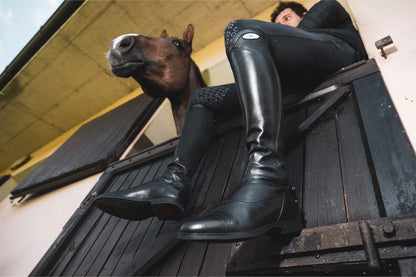 Urbino Plaque Show Jumping Boots - Black