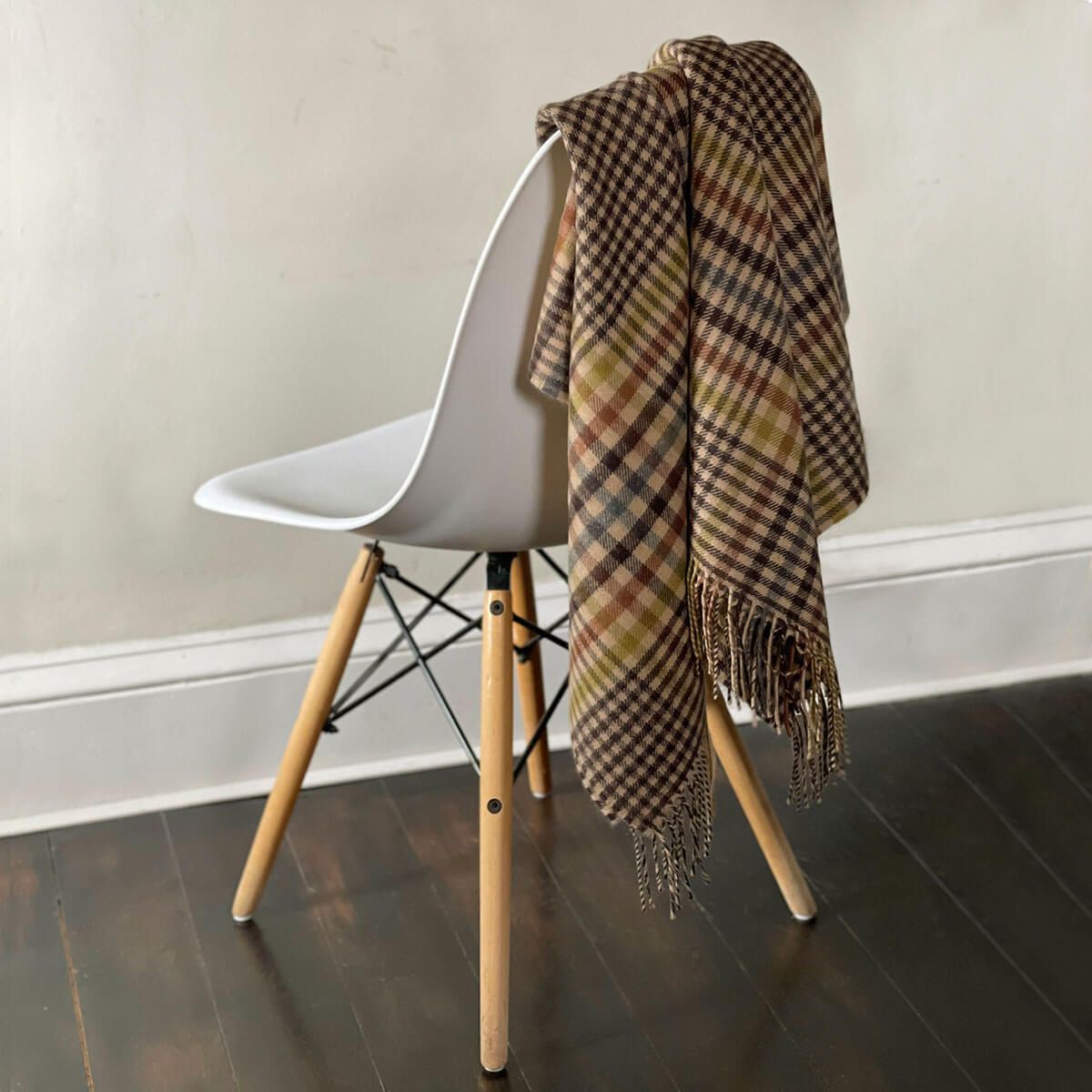 Barlow & Potts Polo Blanket - Antique Check Tartan Lambswool